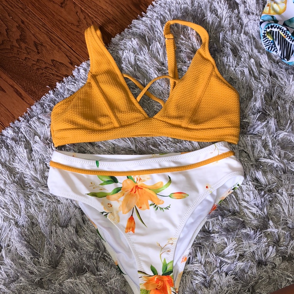 NEVER WORN swimsuit